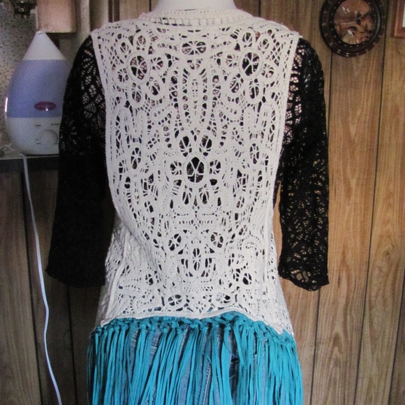 Origami By Vivian  LADIES LACE AND FRINGE VEST  SI - Picture 4 of 8